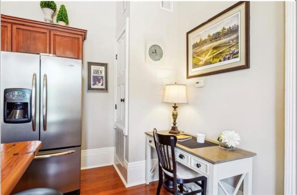 Beautiful Full-furnished condo